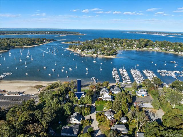 7 Landing Road, Huntington, NY 11743