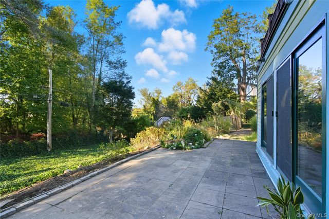 7 Landing Road, Huntington, NY 11743