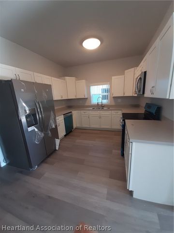 1509 Las Villas Boulevard, Sebring, FL 33872