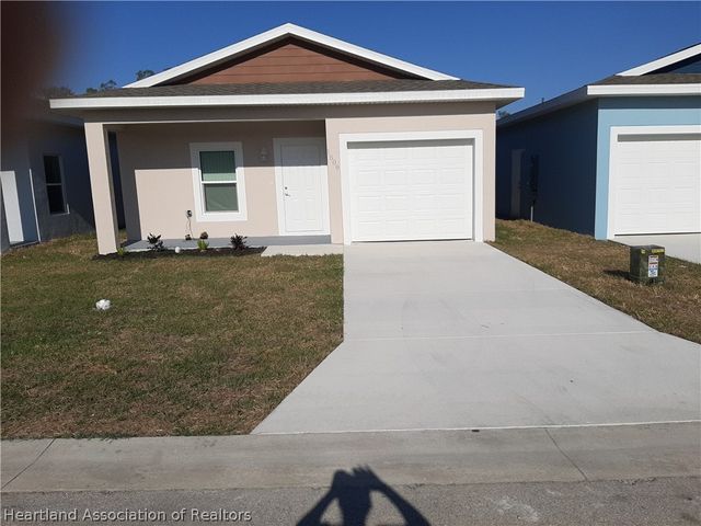 1509 Las Villas Boulevard, Sebring, FL 33872