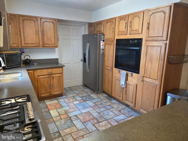 2802 BOSWORTH LN, Bowie, MD 20715
