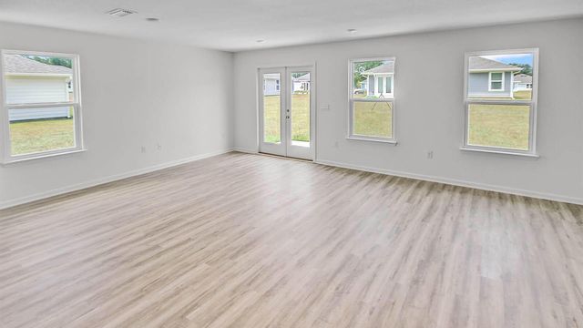 160 W Gray Owl Drive, Freeport, FL 32439