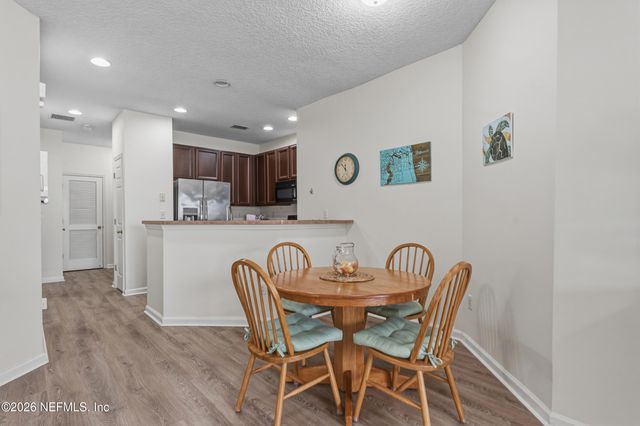 12301 KERNAN FOREST Boulevard 1207, Jacksonville, FL 32225