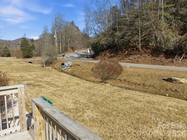 2531 Indian Grave Road, Lenoir, NC 28645
