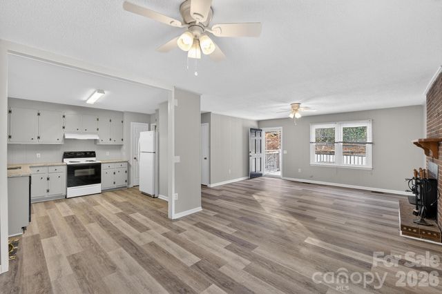 2531 Indian Grave Road, Lenoir, NC 28645