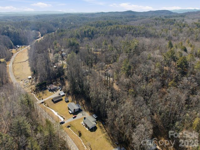 2531 Indian Grave Road, Lenoir, NC 28645