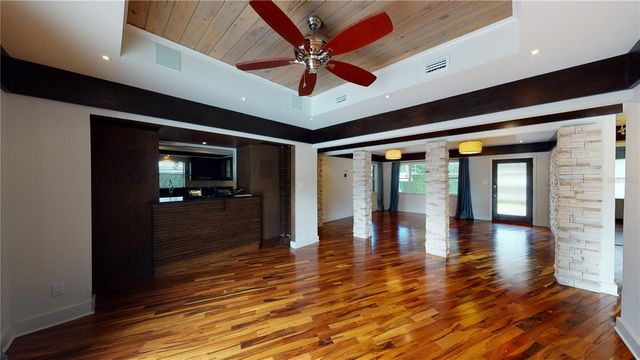 218 S MATANZAS AVENUE, Tampa, FL 33609