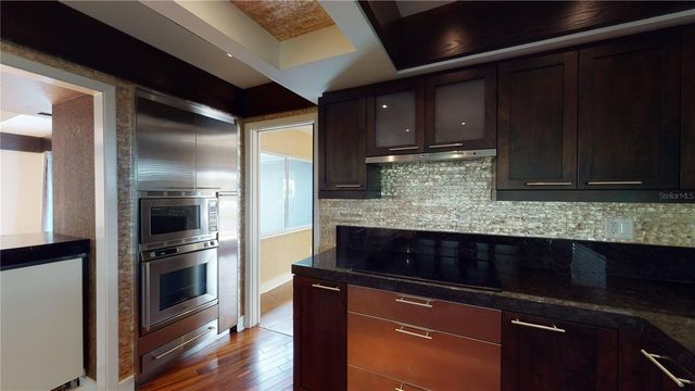 218 S MATANZAS AVENUE, Tampa, FL 33609