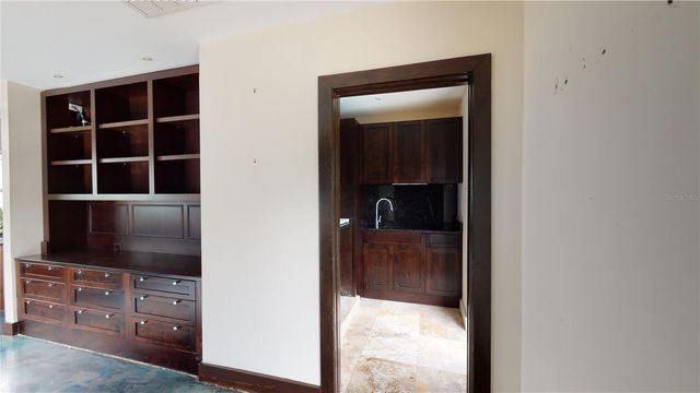 218 S MATANZAS AVENUE, Tampa, FL 33609