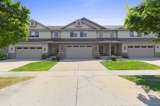 1244 PRAIRIE FALCON TRAIL, Green Bay, WI 54313