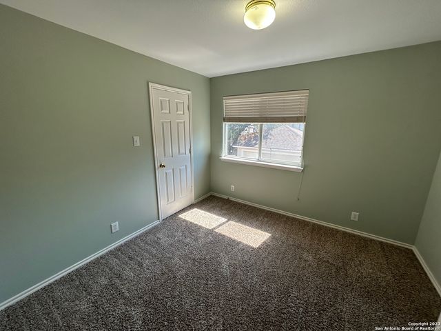 166 Red Hawk Rdg, San Antonio, TX 78258