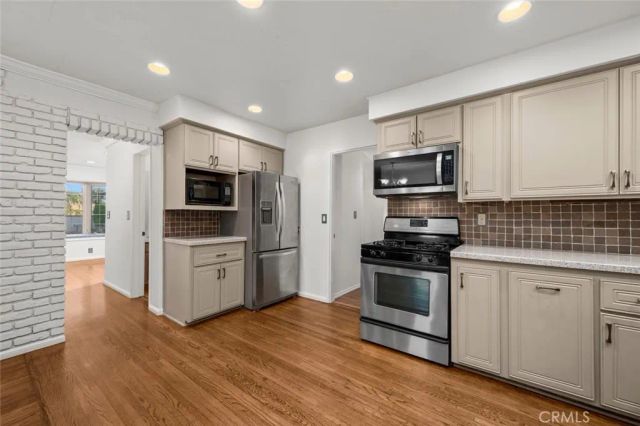 14132 Carfax, Tustin, CA 92780