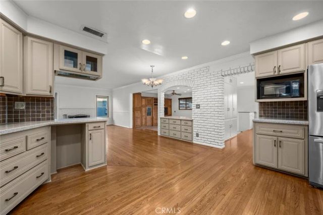 14132 Carfax, Tustin, CA 92780