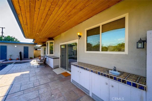 14132 Carfax, Tustin, CA 92780