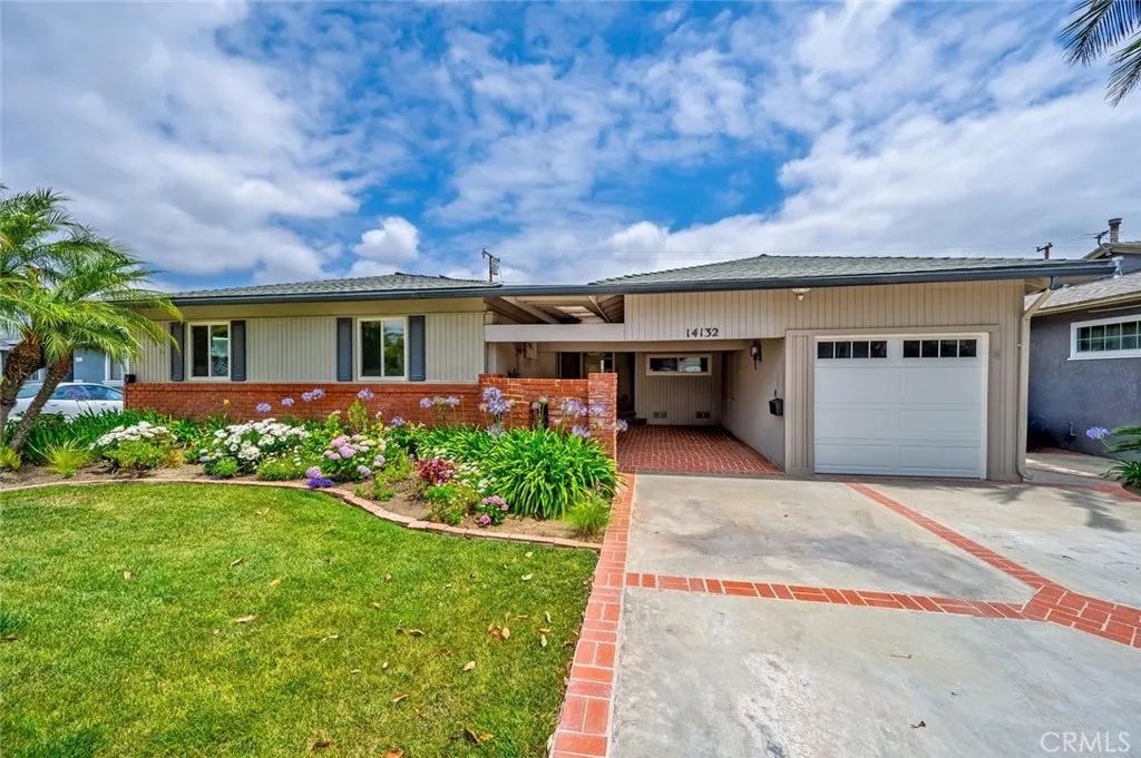 14132 Carfax, Tustin, CA 92780