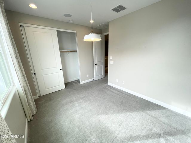 703 W BROWNING Place, Chandler, AZ 85286