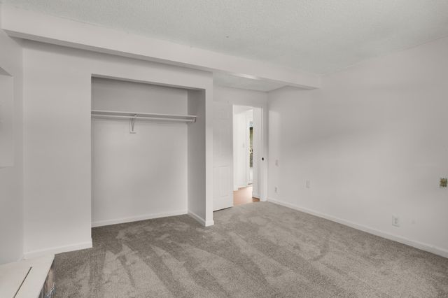 14393 Watersedge Trail NE, Prior Lake, MN 55372
