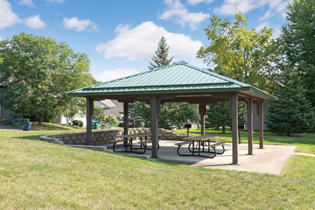 14393 Watersedge Trail NE, Prior Lake, MN 55372