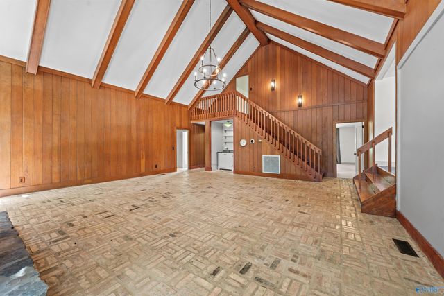 7705 Foxfire Drive SE, Huntsville, AL 35802