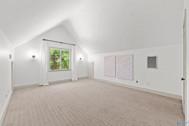 7705 Foxfire Drive SE, Huntsville, AL 35802