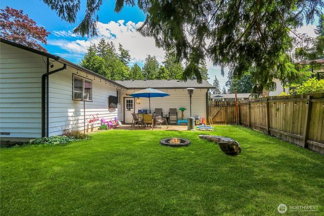 17532 24th Avenue SE, Bothell, WA 98012