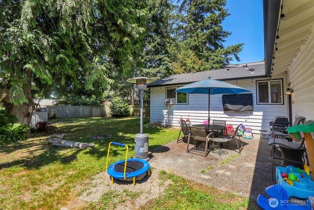 17532 24th Avenue SE, Bothell, WA 98012