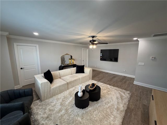 2816 Arlington Boulevard, Bentonville, AR 72713