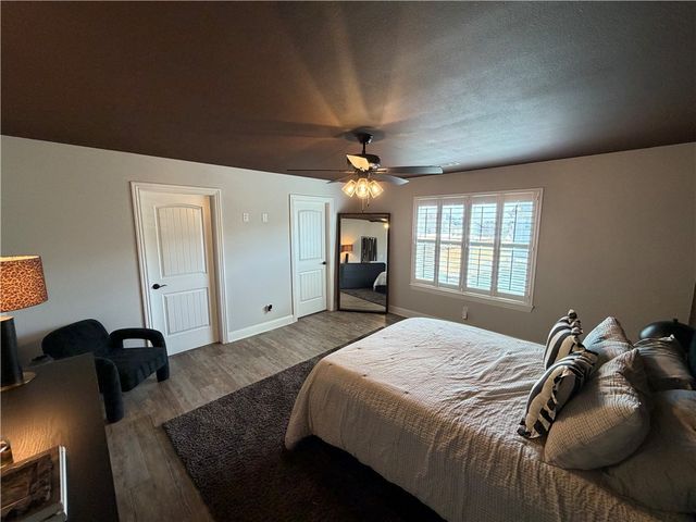 2816 Arlington Boulevard, Bentonville, AR 72713