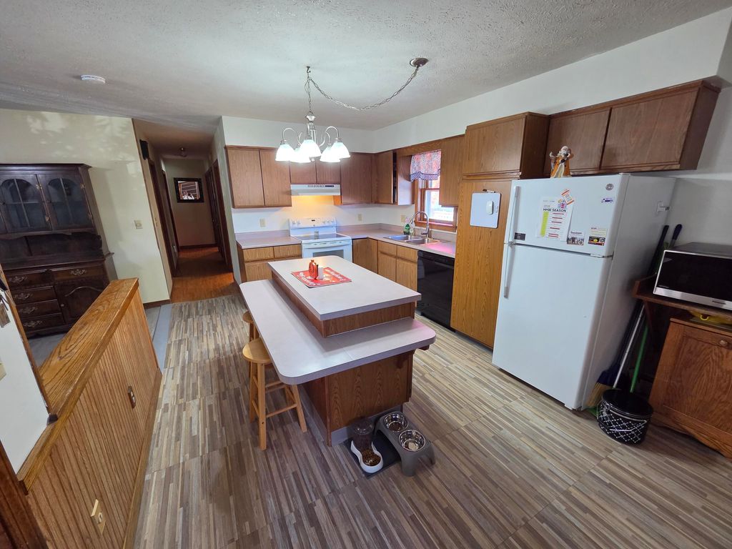 3 Linda Circle, Lewiston, ME 04240 — photo 4
