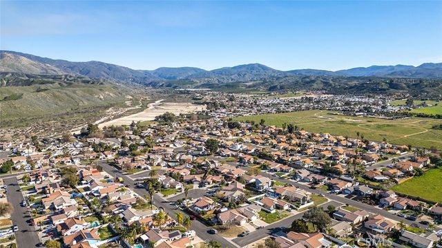 25202 Jutland Drive, Hemet, CA 92544