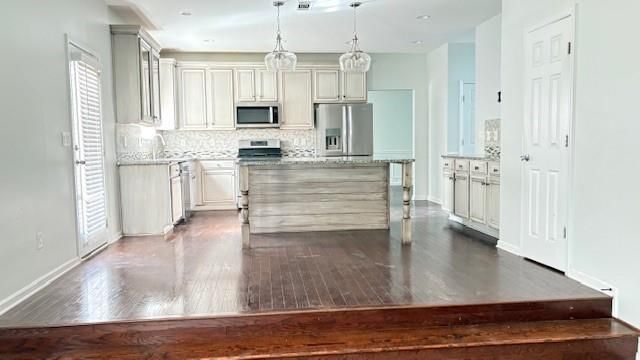 201 Overlook Court, Canton, GA 30115