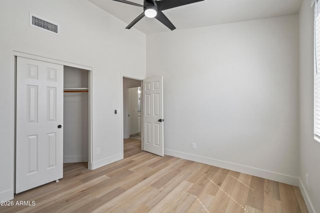 15825 S 1ST Avenue, Phoenix, AZ 85045