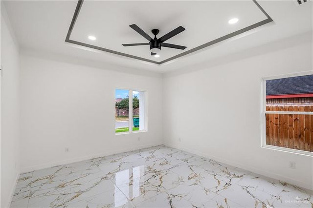 903 W La Quinta Avenue, Pharr, TX 78577