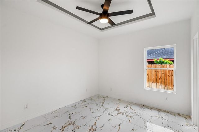 903 W La Quinta Avenue, Pharr, TX 78577