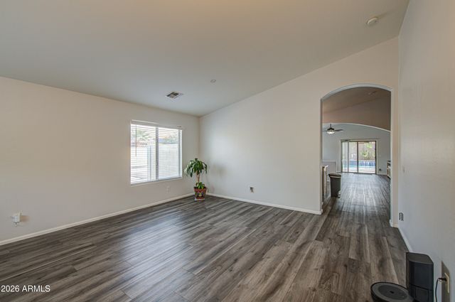 29011 N CALCITE Way, San Tan Valley, AZ 85143