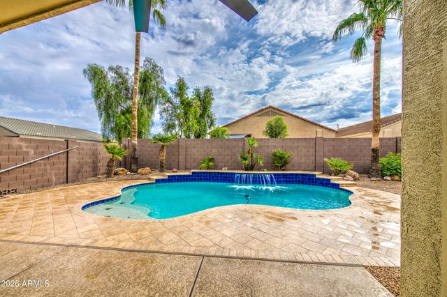 29011 N CALCITE Way, San Tan Valley, AZ 85143