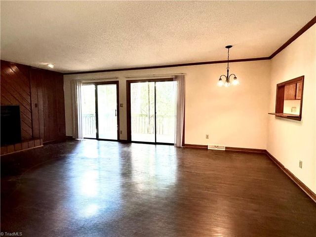 103 Aspen Court, Winston-salem, NC 27106