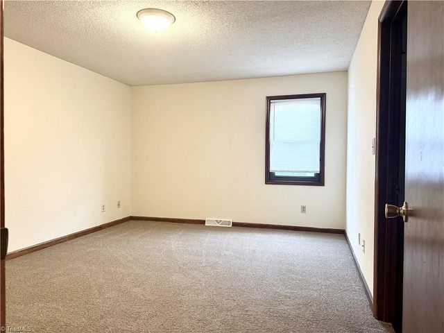 103 Aspen Court, Winston-salem, NC 27106