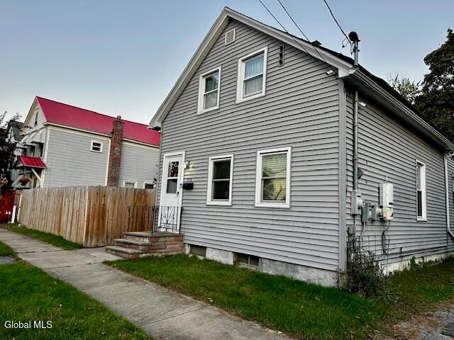 1016 4th Street, Rensselaer, NY 12144