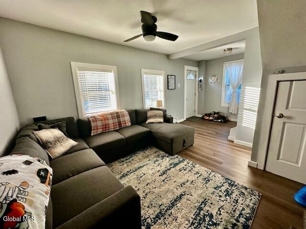 1016 4th Street, Rensselaer, NY 12144