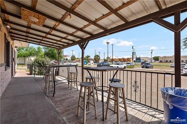 1810 W Griffin Parkway, Mission, TX 78572