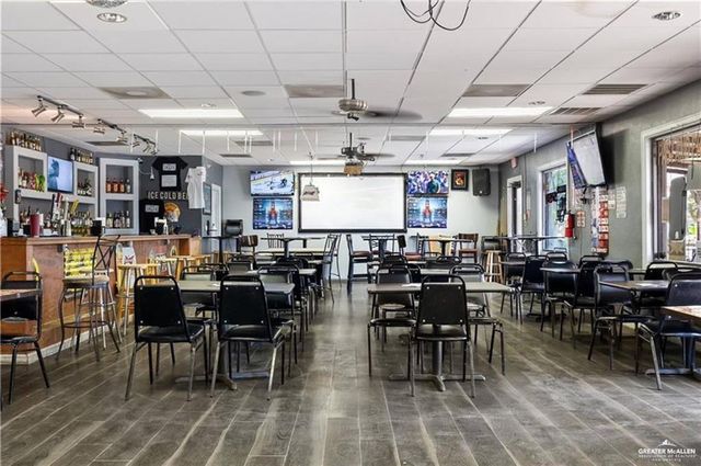 1810 W Griffin Parkway, Mission, TX 78572