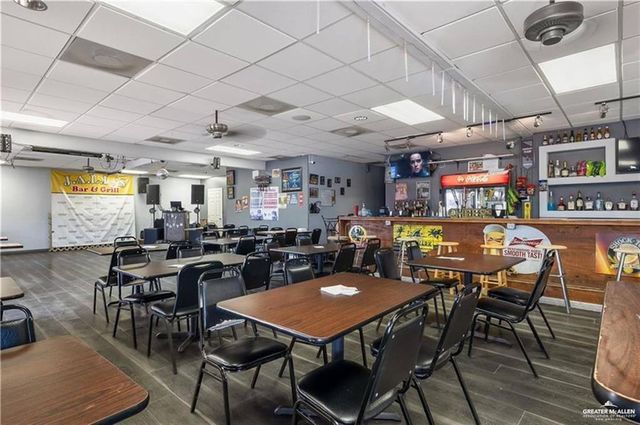 1810 W Griffin Parkway, Mission, TX 78572