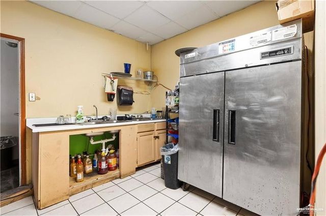 1810 W Griffin Parkway, Mission, TX 78572