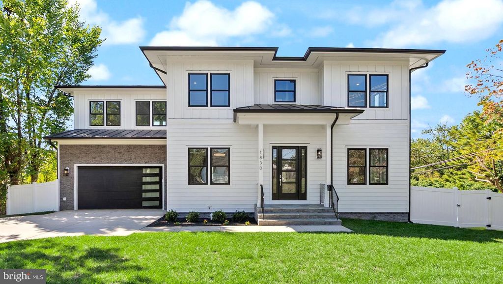 1830 CHERRI DR, Falls Church, VA 22043
