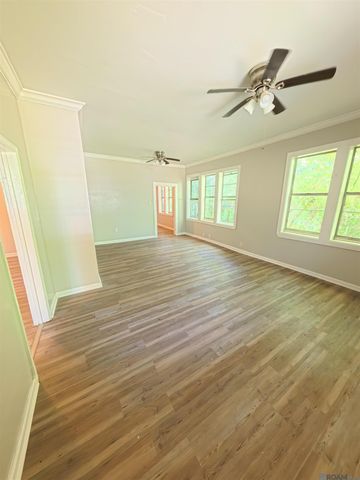 4366 Jefferson Ave, Baton Rouge, LA 70802