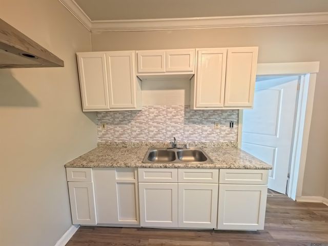 4366 Jefferson Ave, Baton Rouge, LA 70802