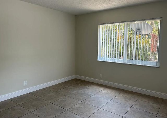 1220 NW 16TH Avenue 1, Boca Raton, FL 33486