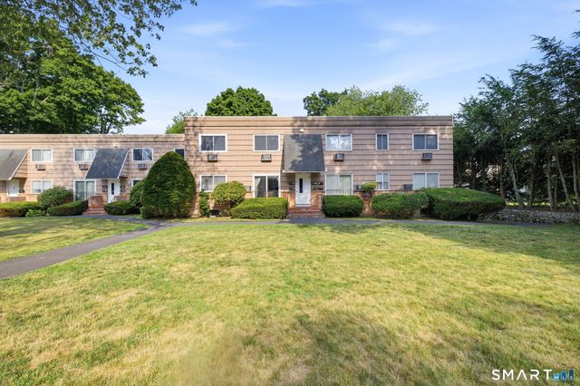 201 Highview Avenue D2, Stamford, CT 06907