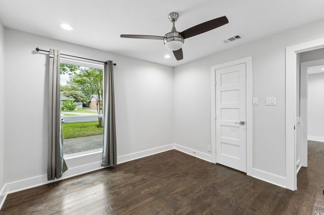 13726 Peyton Drive, Dallas, TX 75240